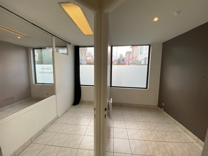 Location Immobilier Professionnel Local commercial Montmorency (95160)