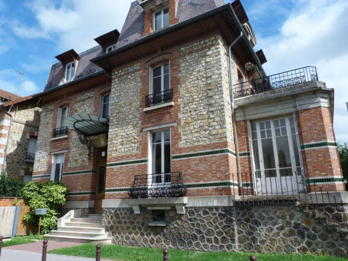 Location Immobilier Professionnel Bureaux Enghien-les-Bains (95880)