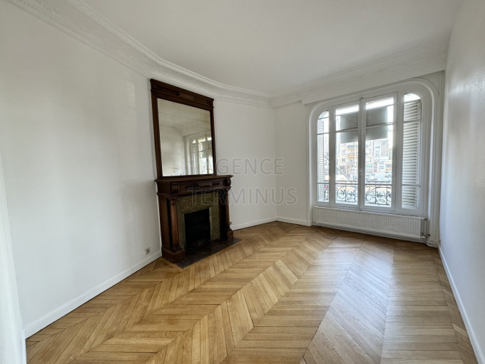 Location Immobilier Professionnel Local professionnel  ()